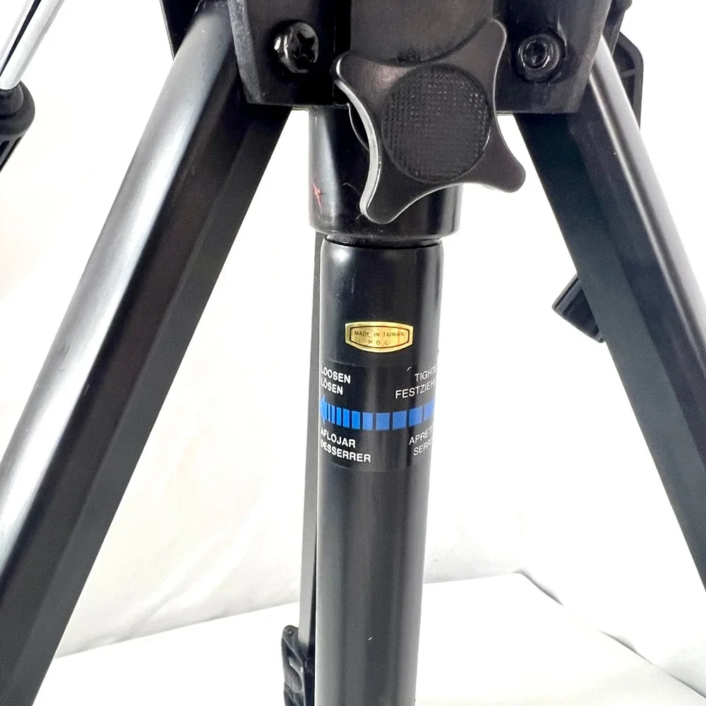 LEBO Professional‎ Video Camera Tripod with Original Tube Case Vintage